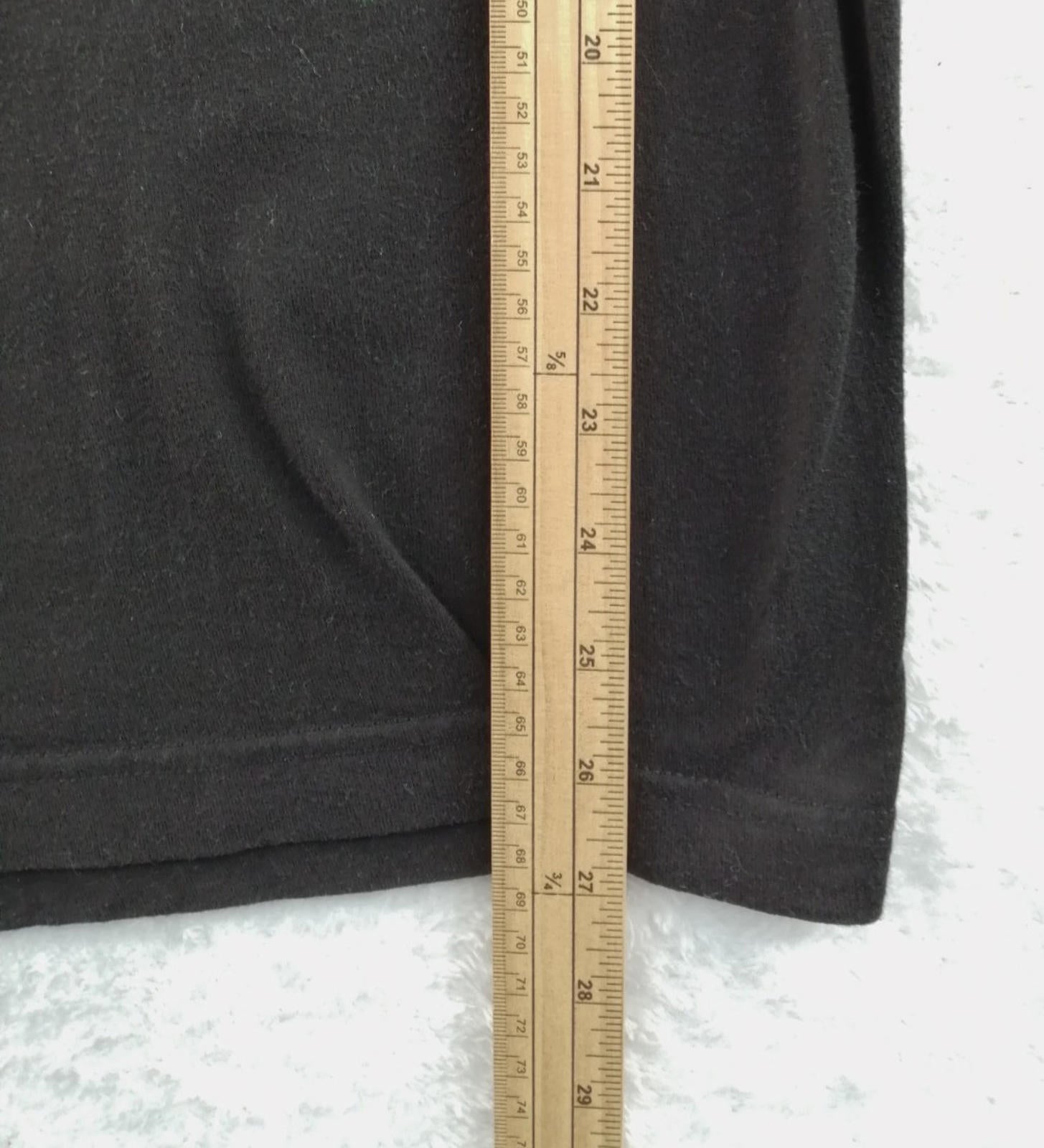 Chicken Graphic Print T-Shirt Men's Size M Black Crew Neck 100% Preshrunk Cotton