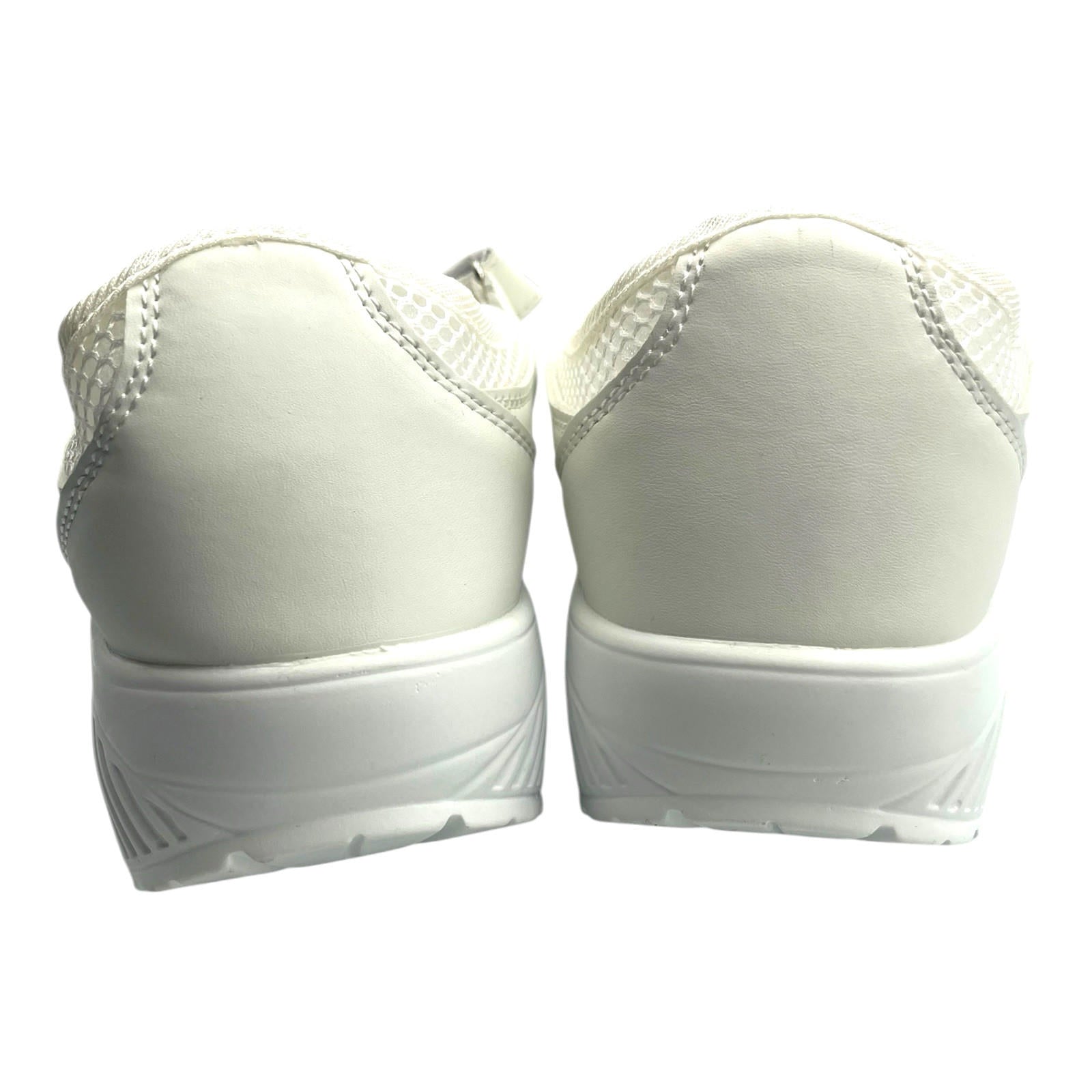 Git Up White Nurse Shoes Adjustable Strap Women’s UK Size 9.5