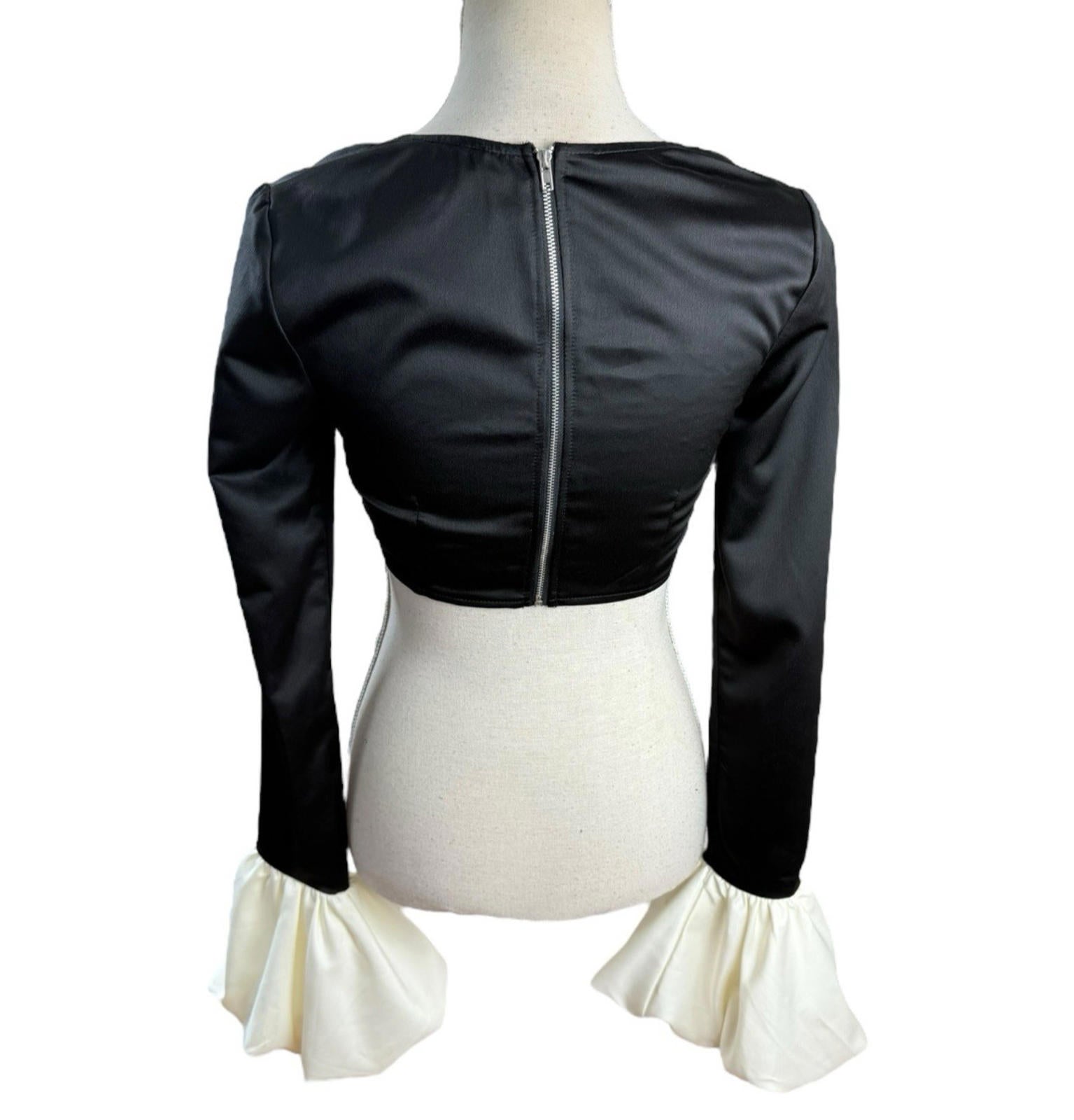 Pretty Little Thing Black Satin Croptop Puffball Sleeve Women’s UK Size 8