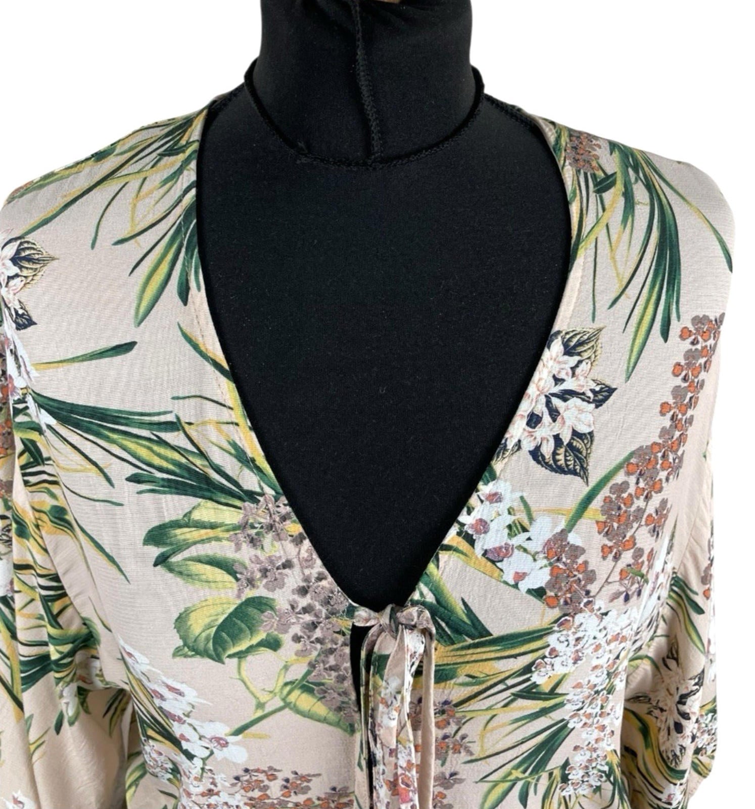 River Island Floral Croptop Tie Front 3/4 Sleeve Pastel Women’s UK Size 12
