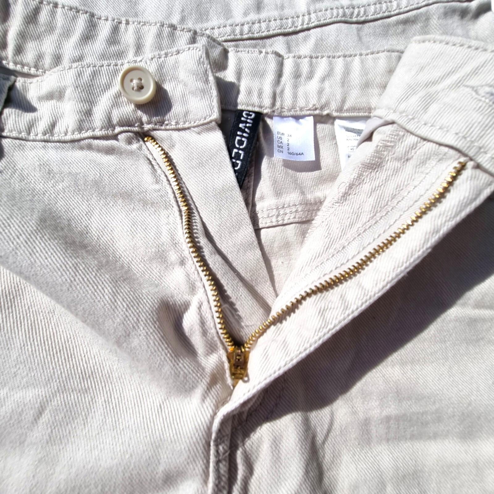 Divided Light Beige Denim Cargo Jeans Women’s UK Size XS