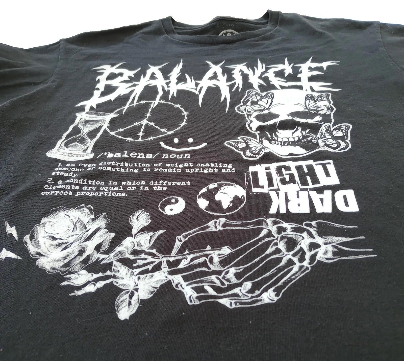 Balance Skull T-Shirt Men's UK Size S Black Crew Neck Light Dark Graphic Print