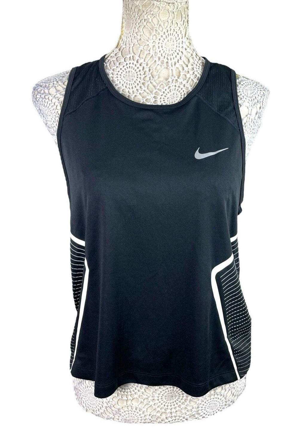 Nike Dri Fit Black Activewear Gym Vest Women’s UK Size L