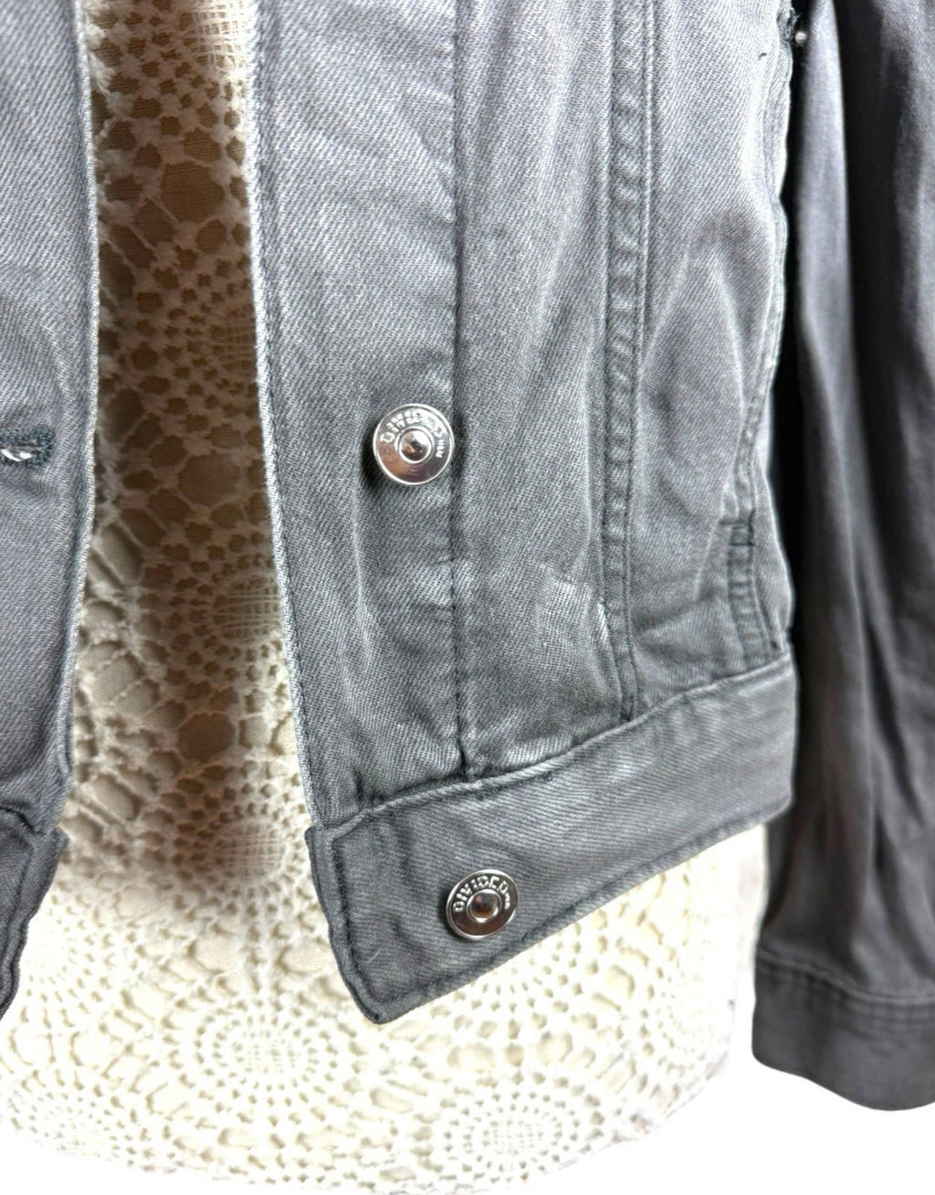 Divided Grey Denim Jacket Collared Pockets Grunge Relaxed Fit Women’s UK Size 6