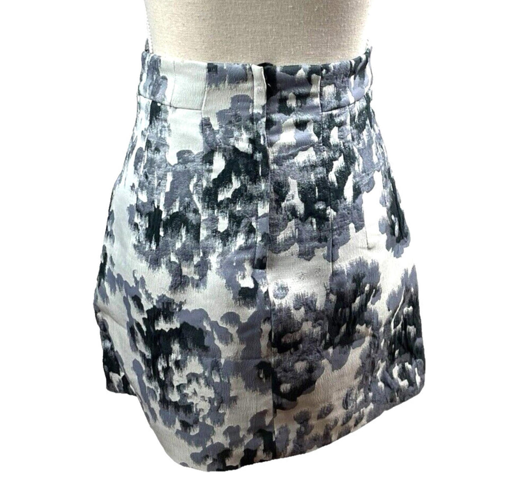 H&M Abstract Print Skirt Women’s UK Size 8 White High Waist Textured Zip Lined