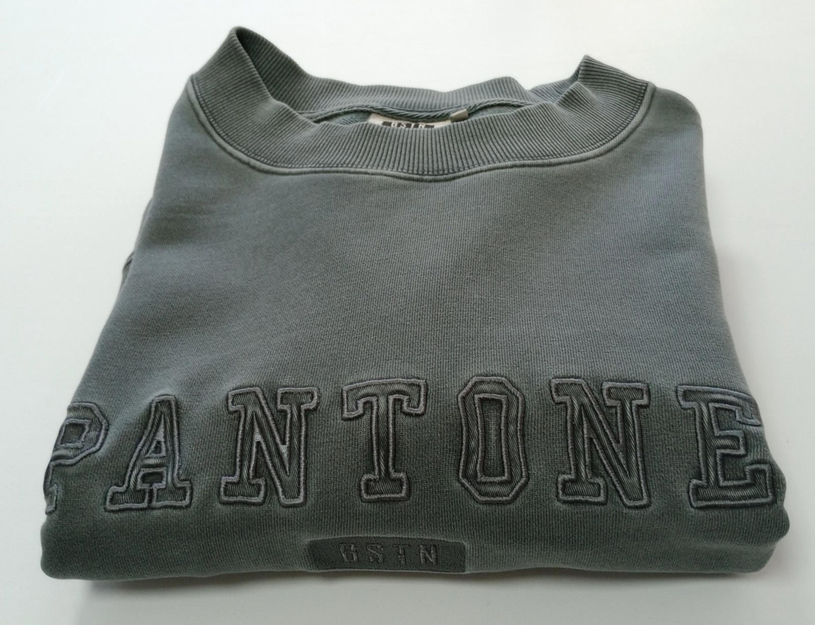 BSTN Pantone Sweatshirt Men's UK Size XL Long Sleeves Grey 100% Cotton Jumper