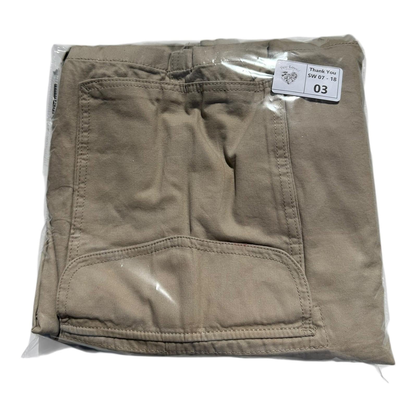 Avenue Shorts Men's UK Size 40" W Beige Cargo 100% Cotton Summer Beach