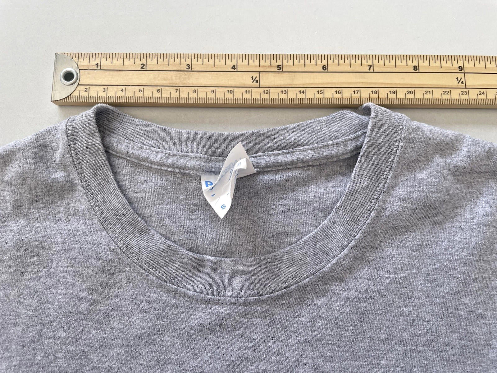 Ithaca Elite Basketball Club T-Shirt Men's Size S Grey Crew Neck Graphic Print