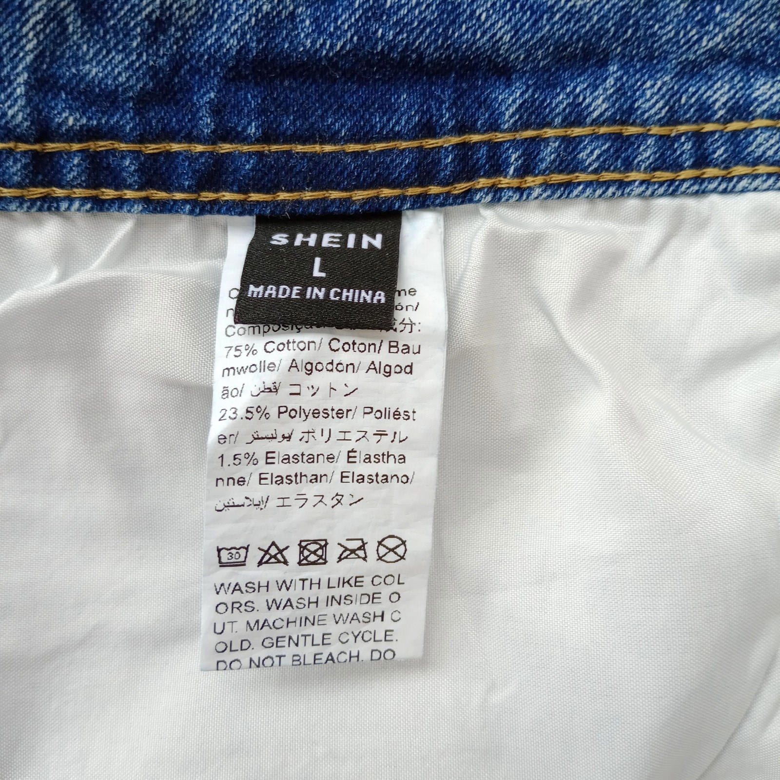 Shein Shorts Men's Size Large Blue Denim Cotton Rich 5 Pocket Design Distressed