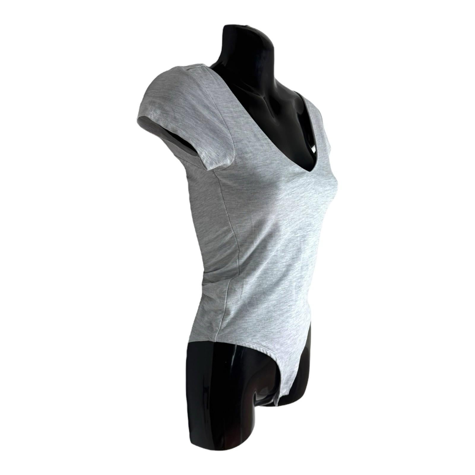 New Look Bodysuit Women's UK Size 6 Grey Jersey V Neck Short Sleeve Snap Summer