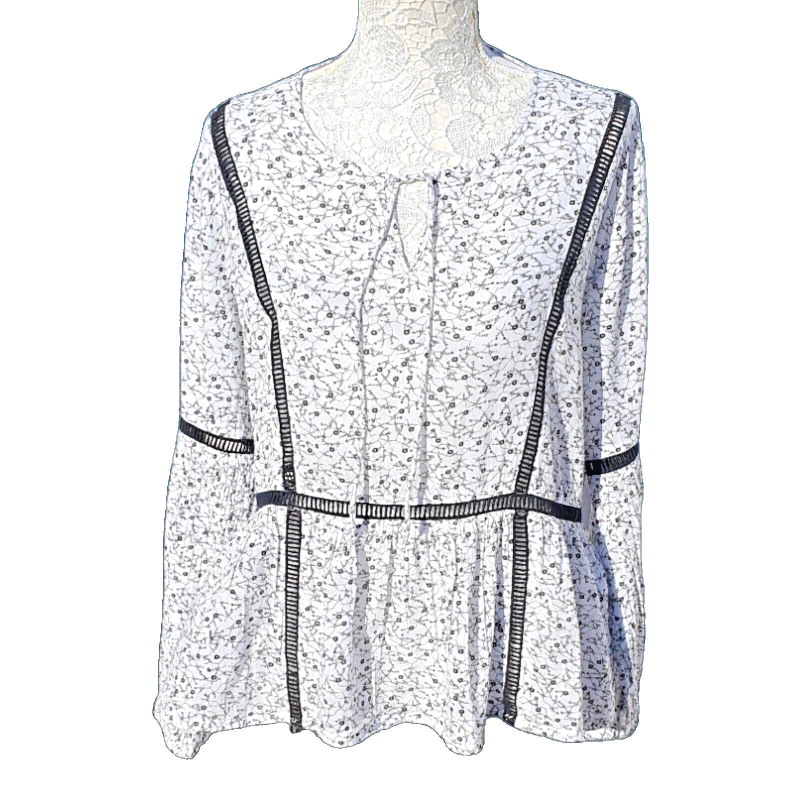 Jacqueline de Yong Off White Floral Crochet Trim Blouse Women's UK Size 10