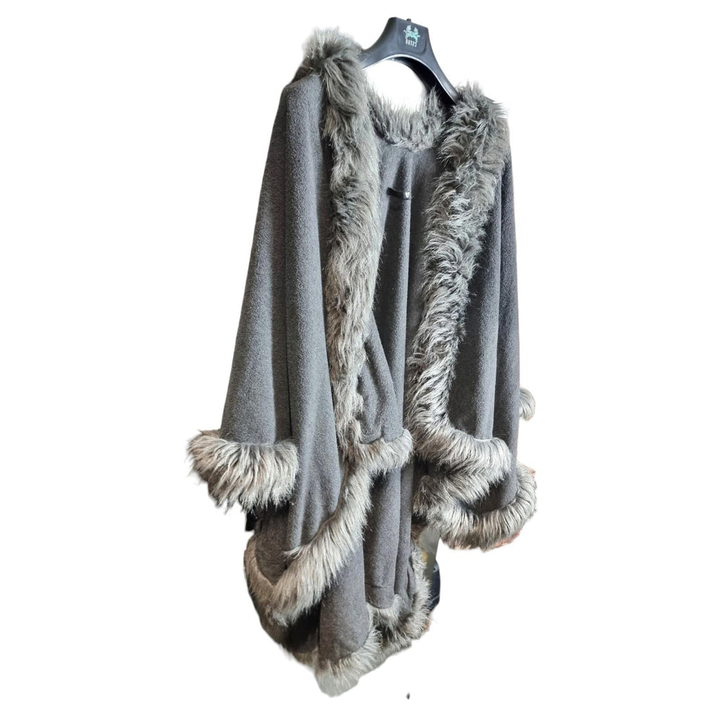 Very Fur Fleece Wrap Shawl Open Shoulder Coat Women's One Size UK 8 - 14 Grey