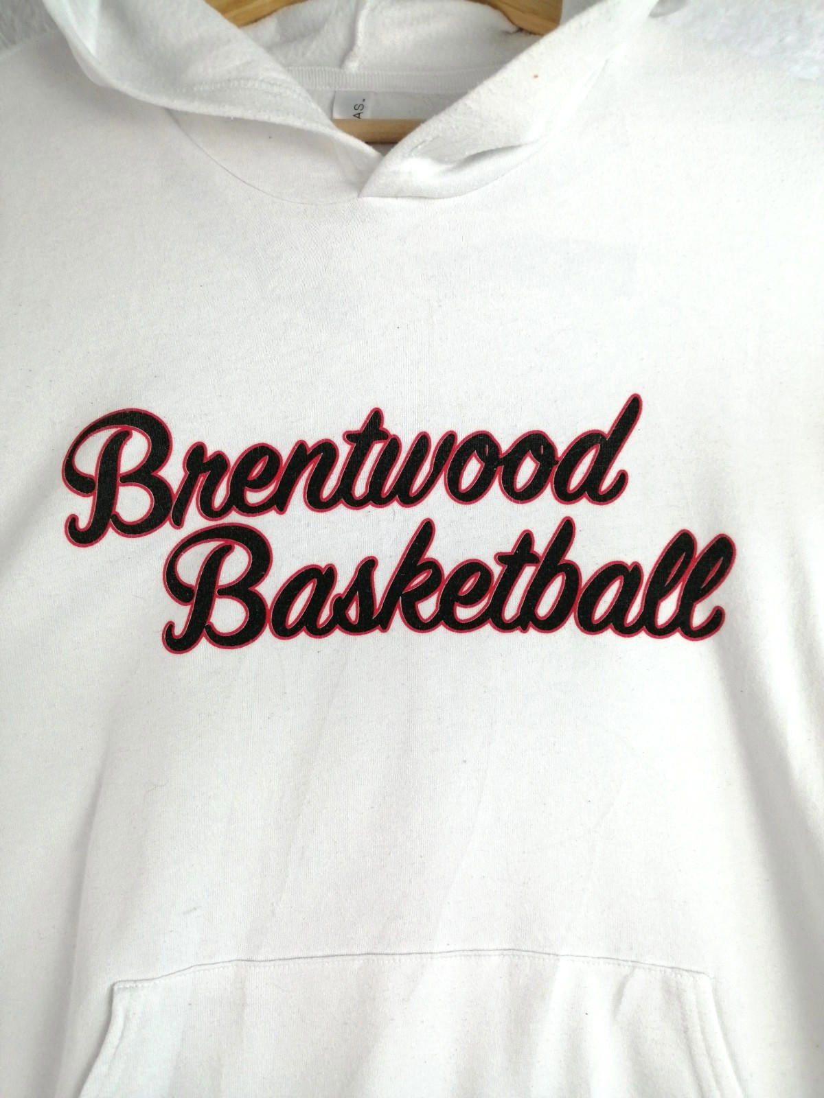 Brentwood Basketball Hoodie Men's Size XL White Jersey Hooded Pockets Sports