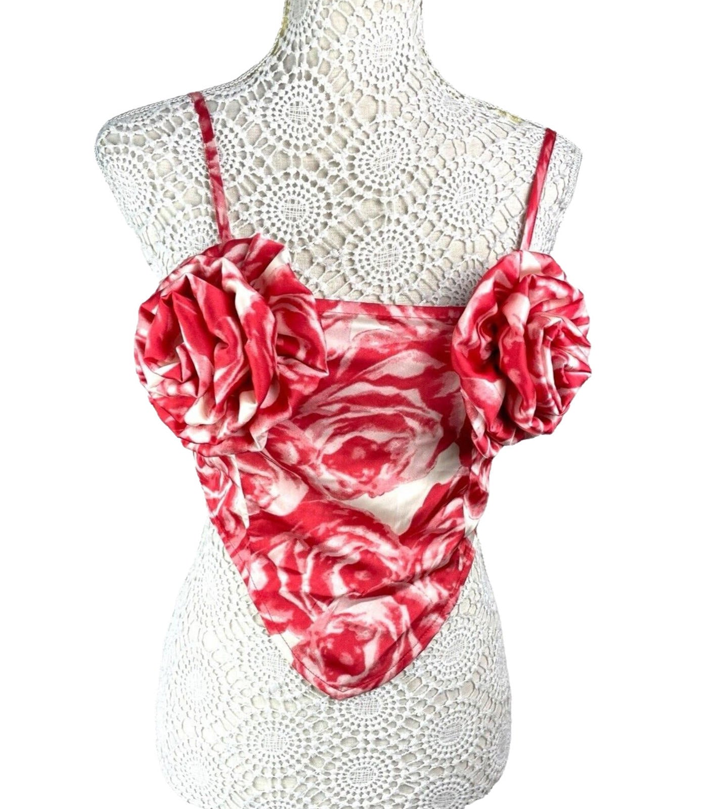 Pretty Little Thing Red & Cream Satin Flower Crop Top Women’s UK Size 8