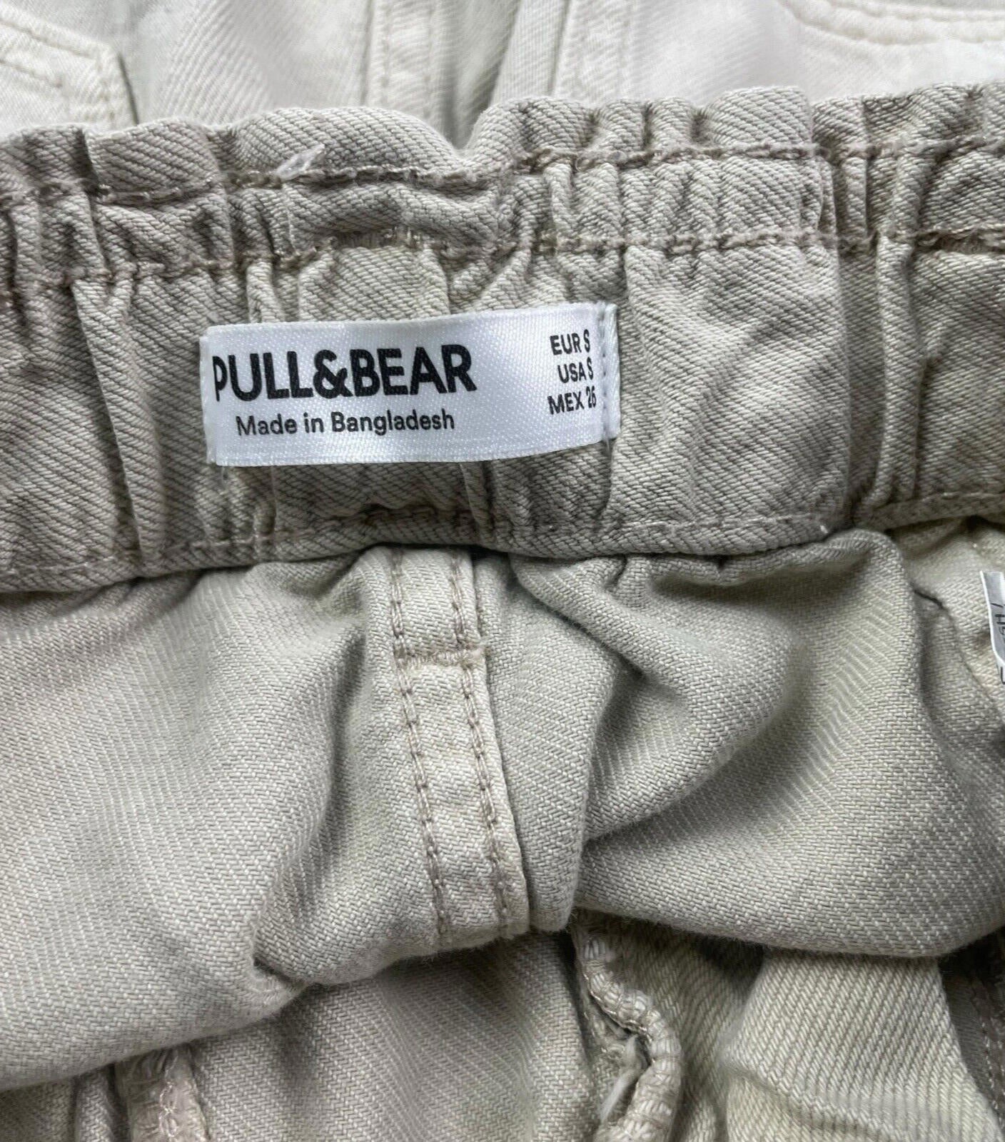 Pull & Bear Cream Denim Cargo Shorts Women’s UK Size S