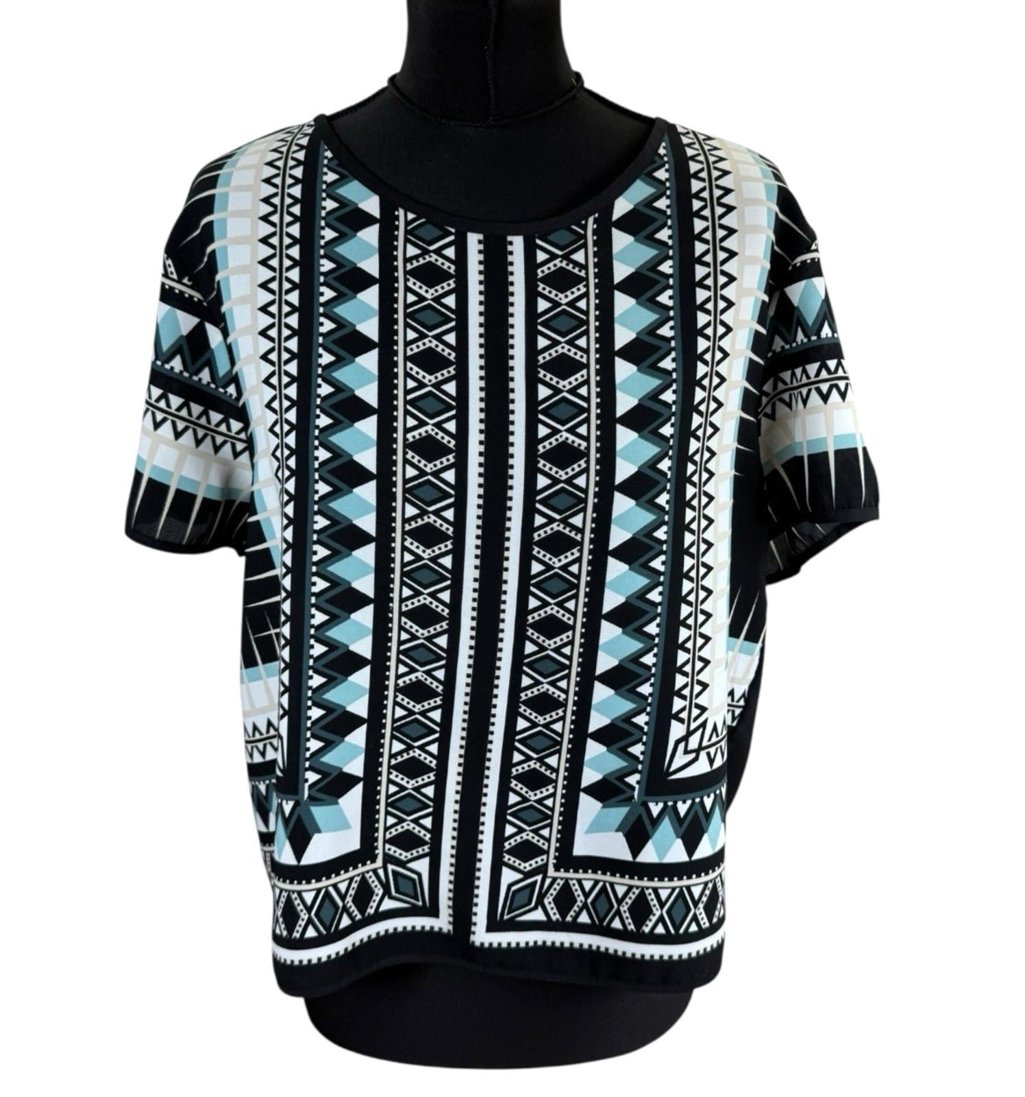 River Island Pattern Top Open Back Lightweight Short Sleeve Women’s UK Size 12