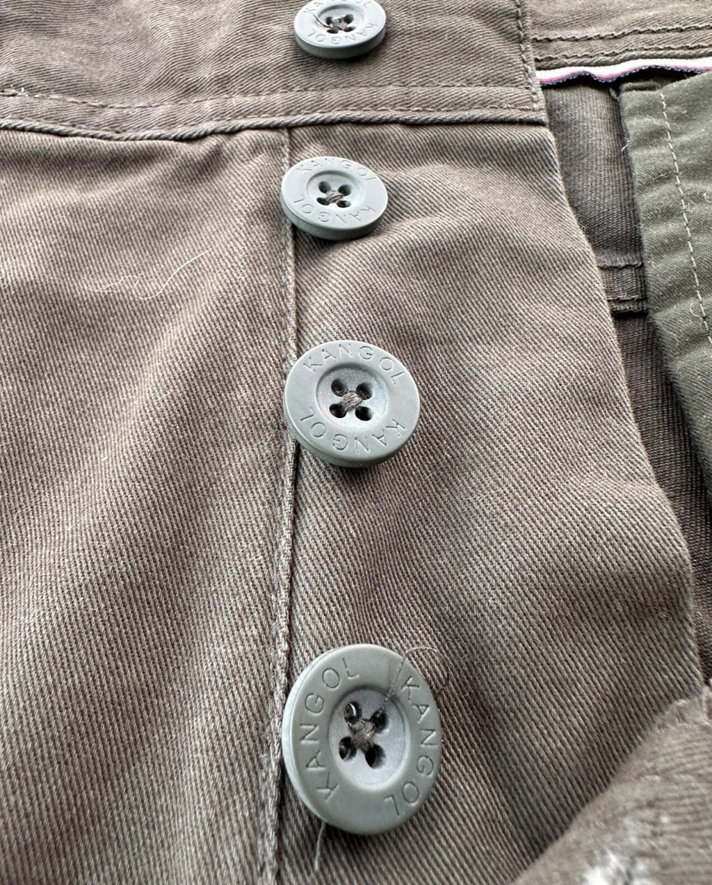 Kangol Shorts Men's UK Size XL Khaki Green Embroidered Button Up Heavy Duty