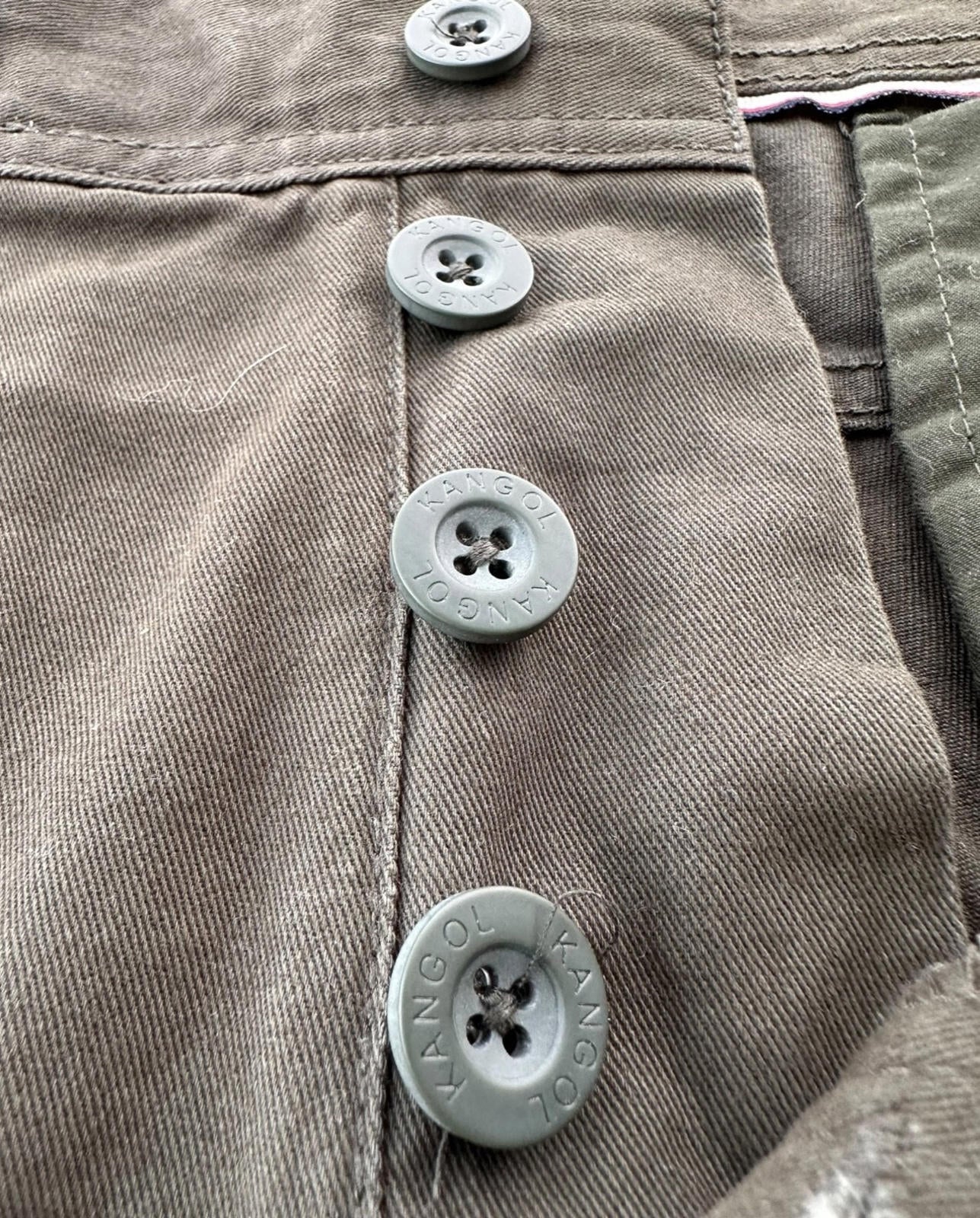 Kangol Shorts Men's UK Size XL Khaki Green Embroidered Button Up Heavy Duty