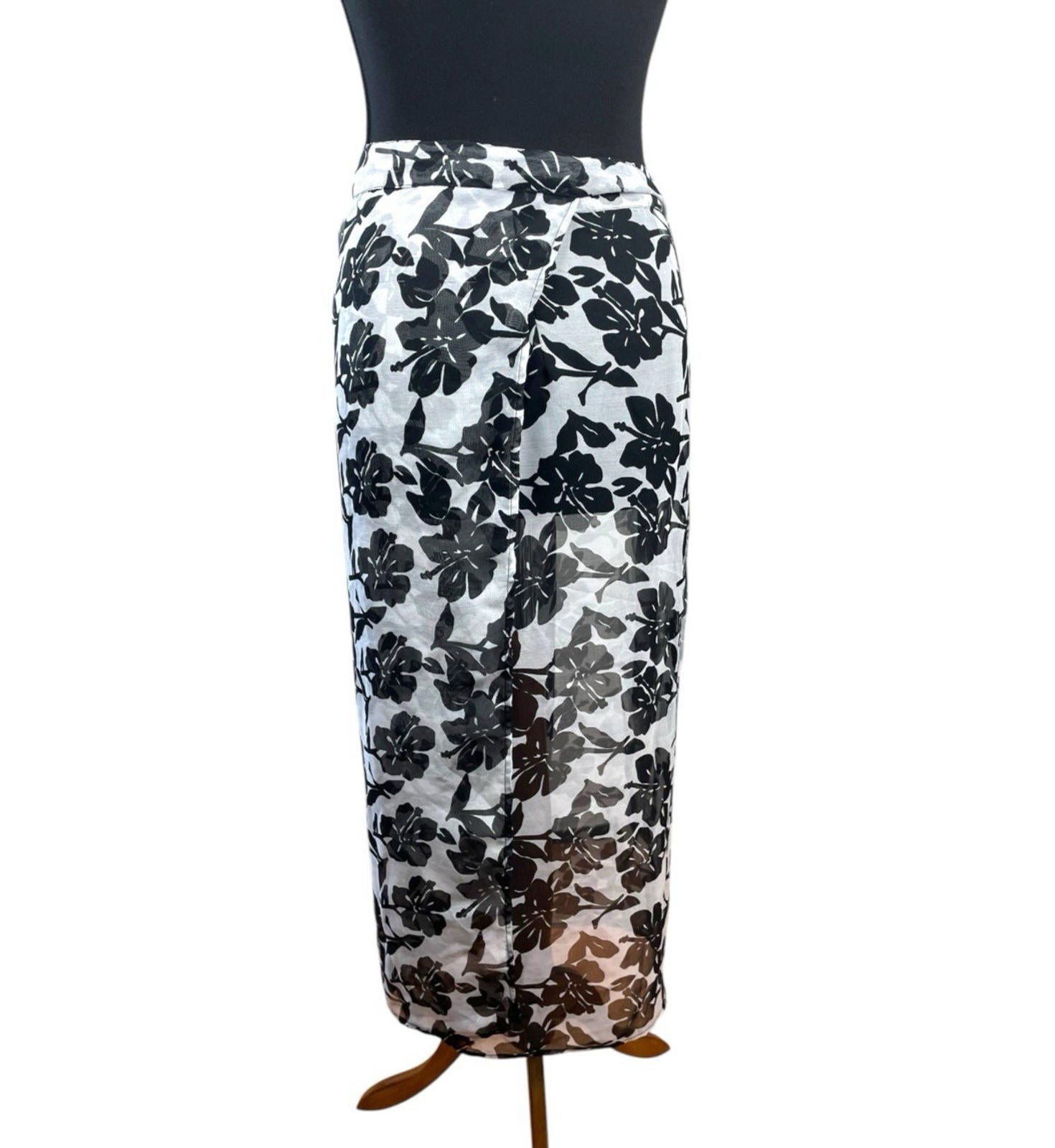 Atmosphere White  Floral Chiffon Skirt Belted Cover Up Women’s UK Size 16-18