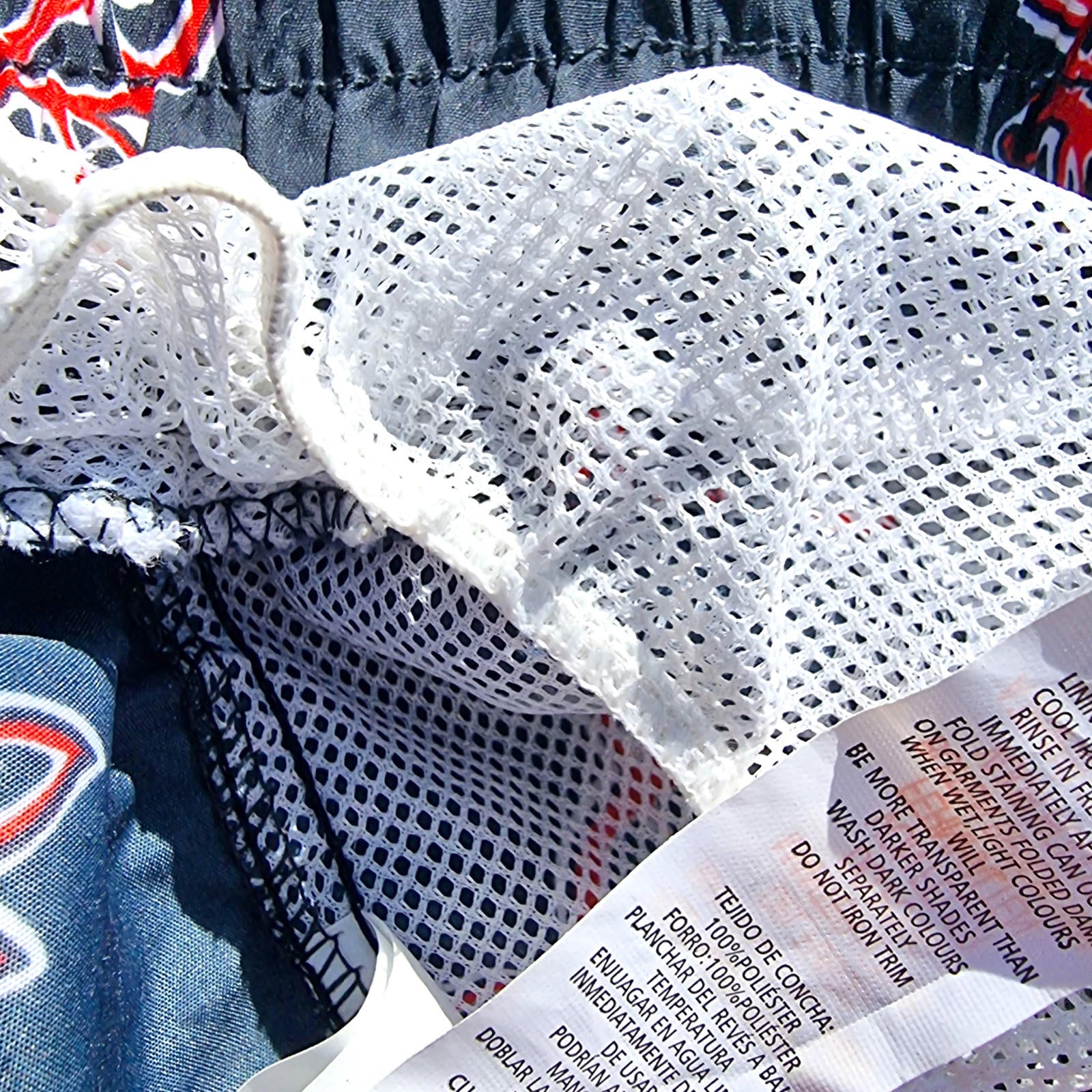 Swim Shorts Men's UK Size L Navy Blue Net Lined Pockets Red Sea Turtle Print