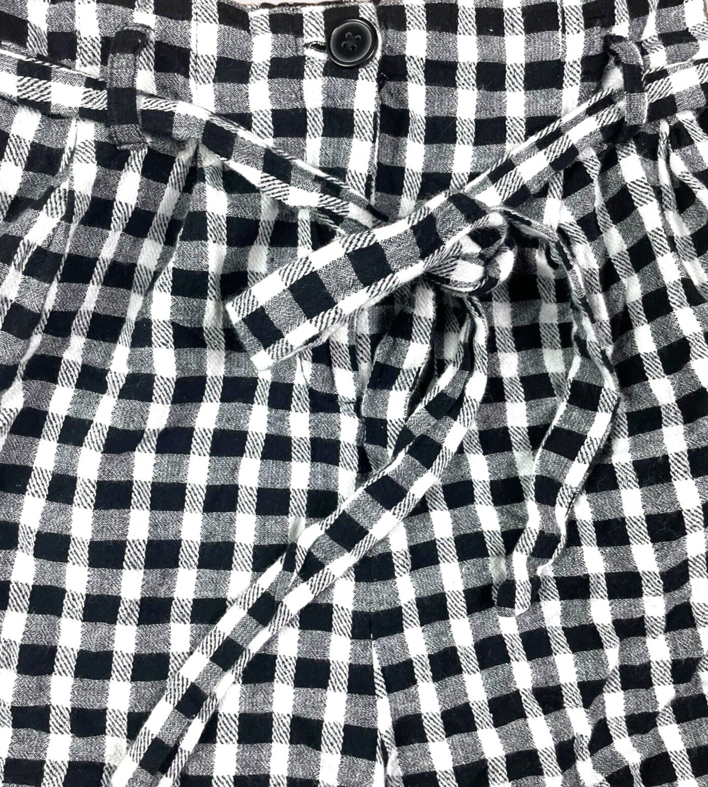 New Look Shorts Women's UK Size 6 Petite Black & White Check Belted Summer