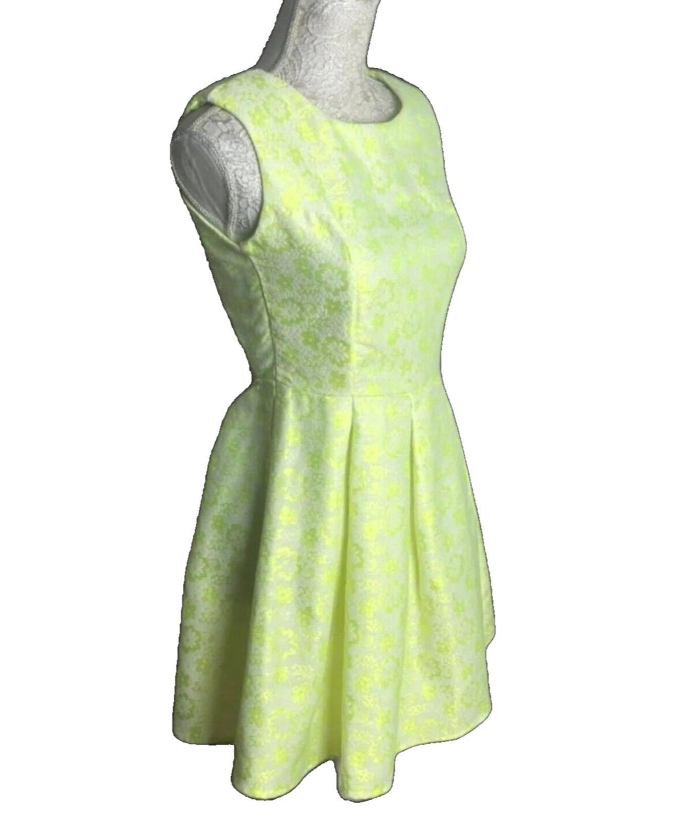 Glamorous Jacquard Skater Dress Women's UK Size XS Yellow Floral Cut-Out Back
