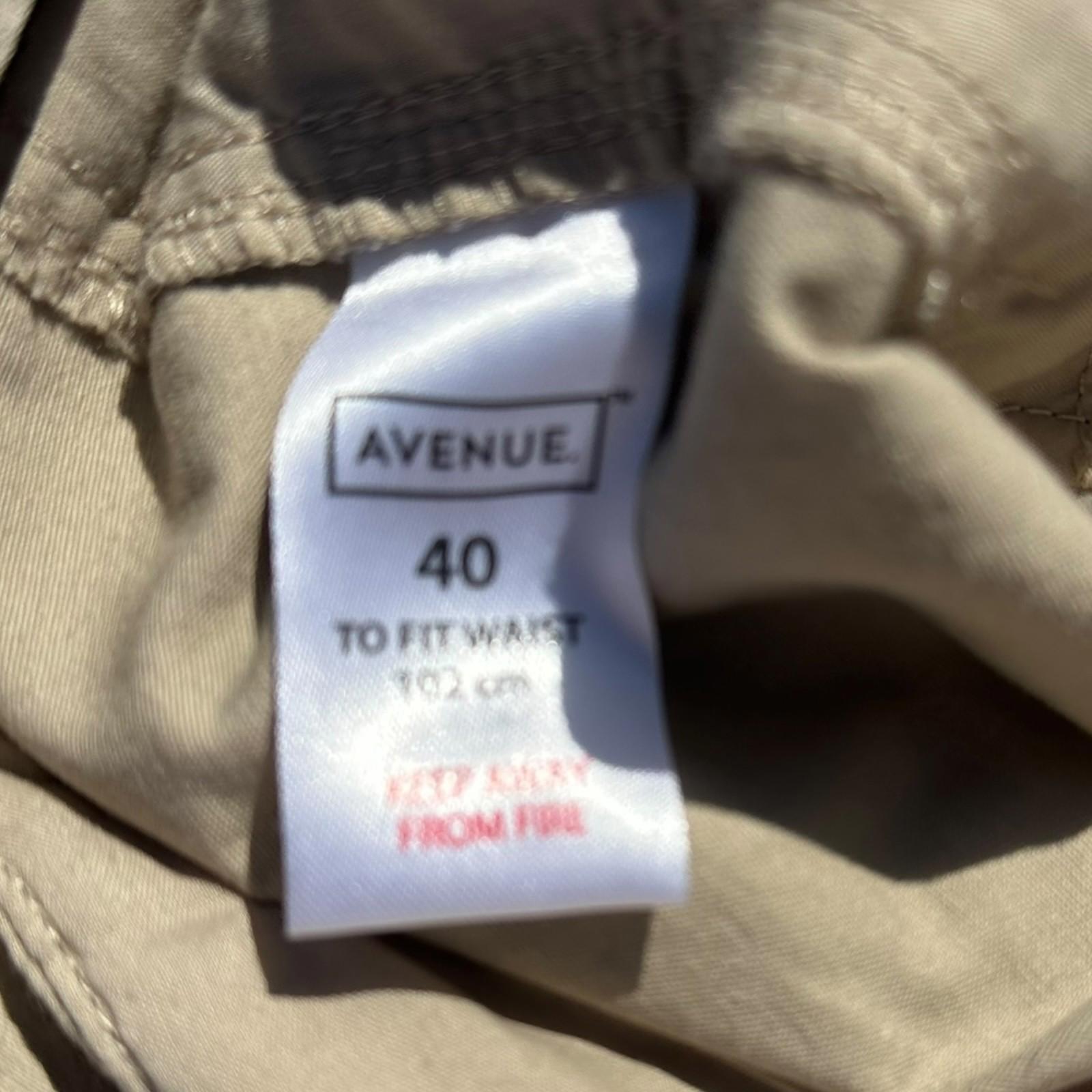 Avenue Shorts Men's UK Size 40" W Beige Cargo 100% Cotton Summer Beach