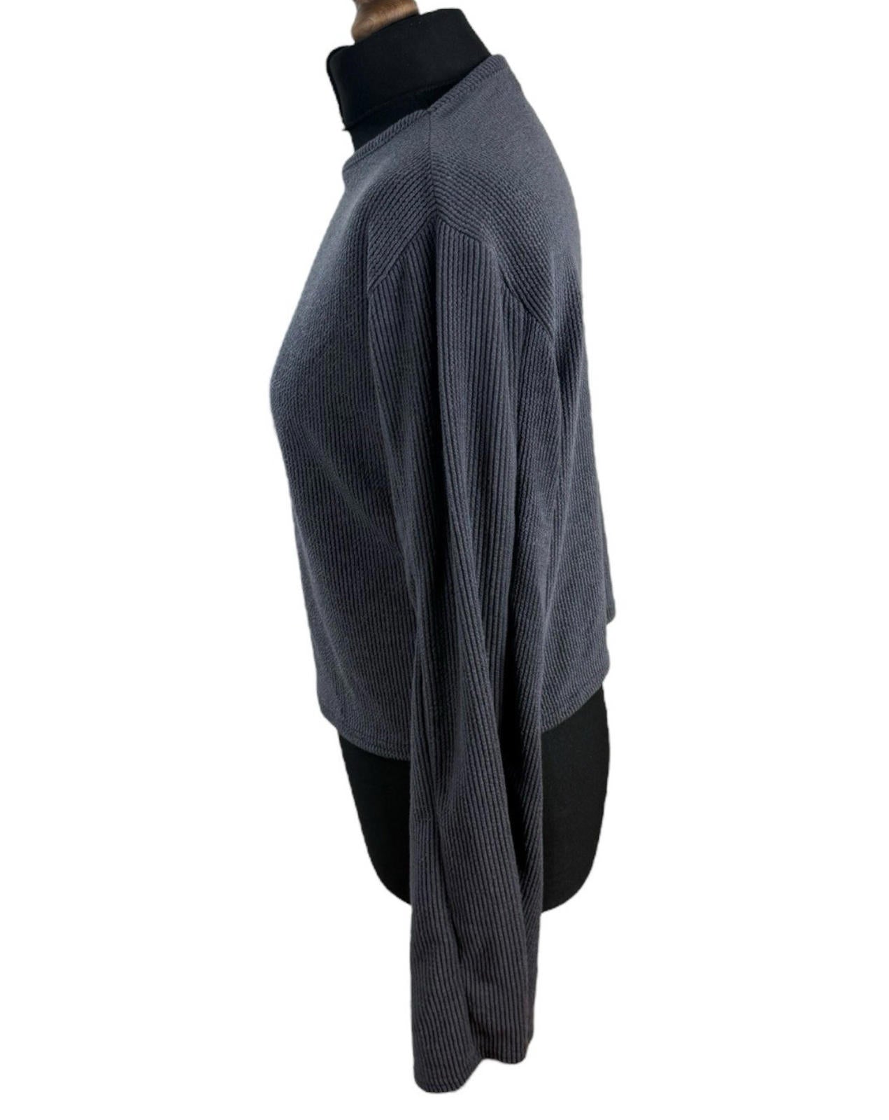 Pretty Little Thing Grey Ribbed Crop top Long Sleeve Women’s UK Size 16
