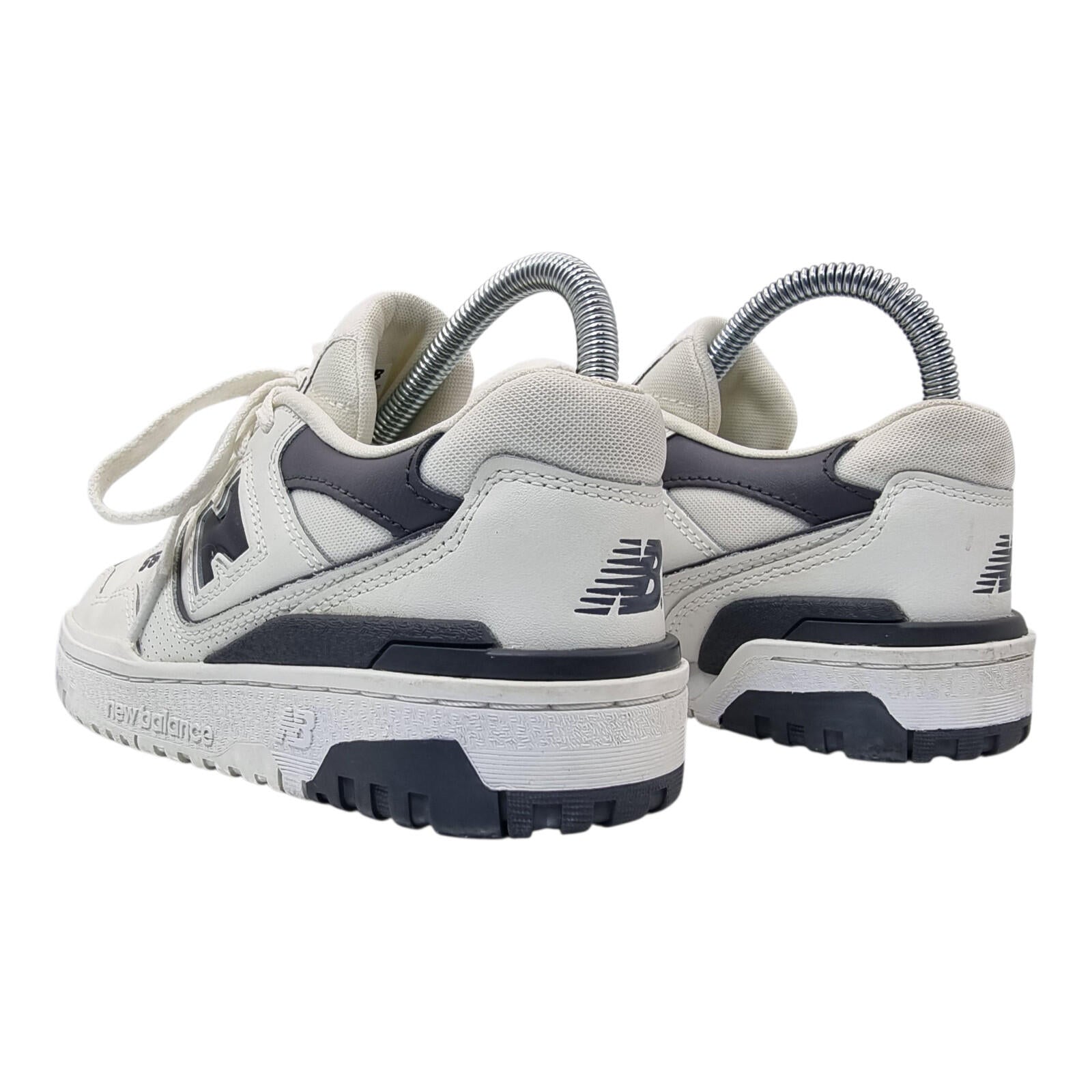 New Balance 550 Trainers Women's UK Size 4 Shoe White Black Synthetic Leather