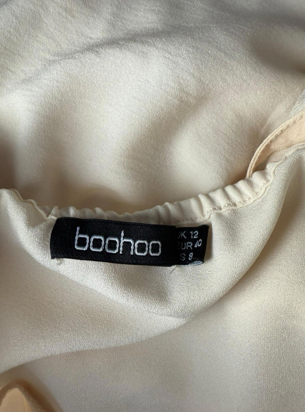 Boohoo Cream Mini Dress Ruffle Of The Shoulder Women’s UK Size 12