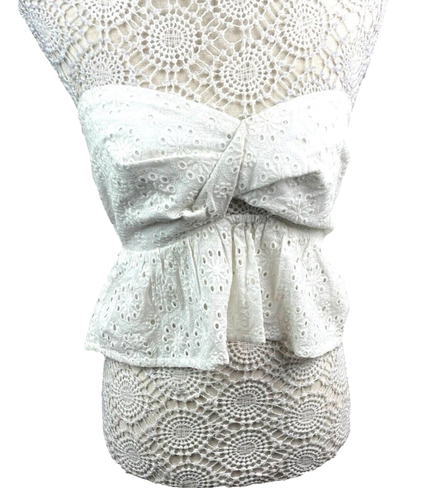 White Strapless Peplum Top Embroidered Daisy Design Women’s UK Size 8