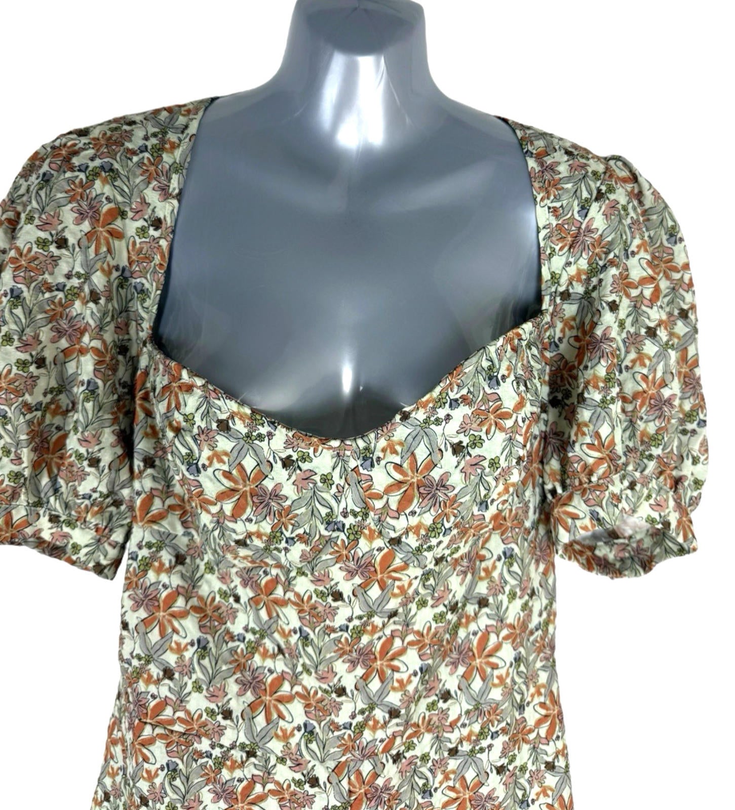 Pretty Little Thing Floral Playsuit Backless Puff Sleeve Women’s UK Size 16