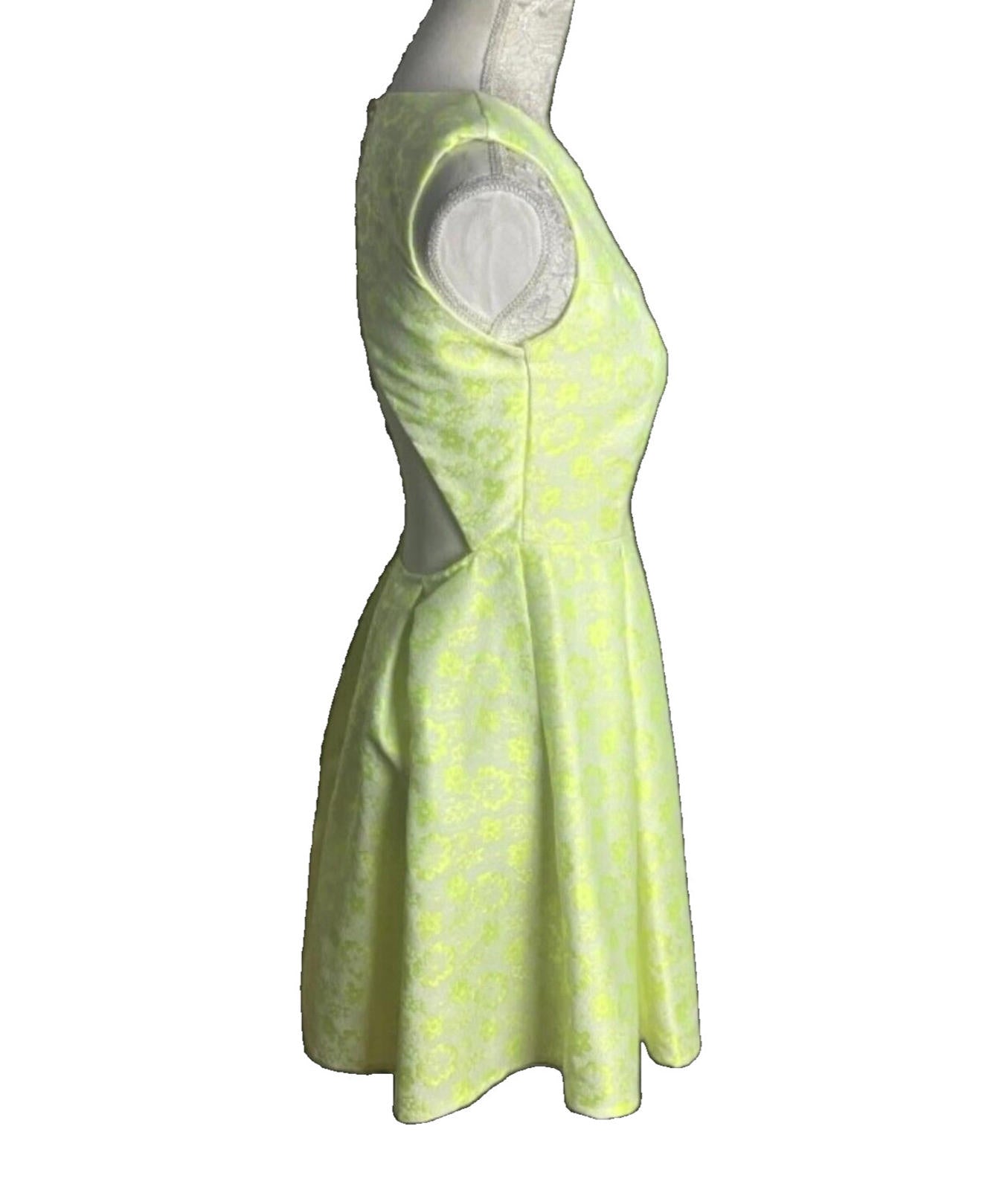 Glamorous Jacquard Skater Dress Women's UK Size XS Yellow Floral Cut-Out Back