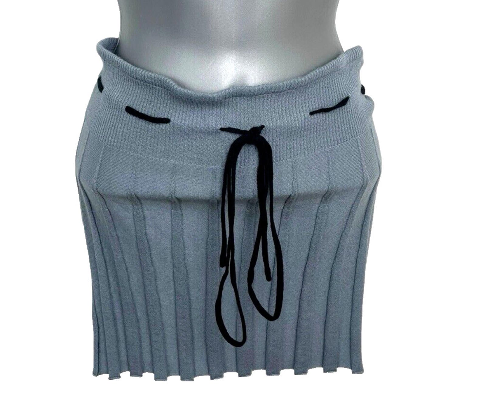 Pretty Little Thing Mini Skirt Women's UK Size S Grey Ribbed Pleated High Waist
