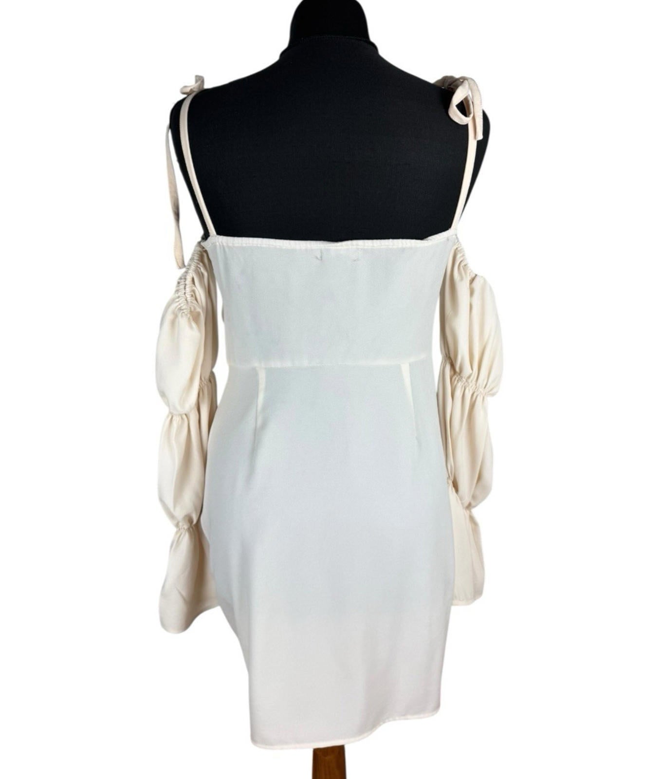 Boohoo Cream Mini Dress Ruffle Of The Shoulder Women’s UK Size 12