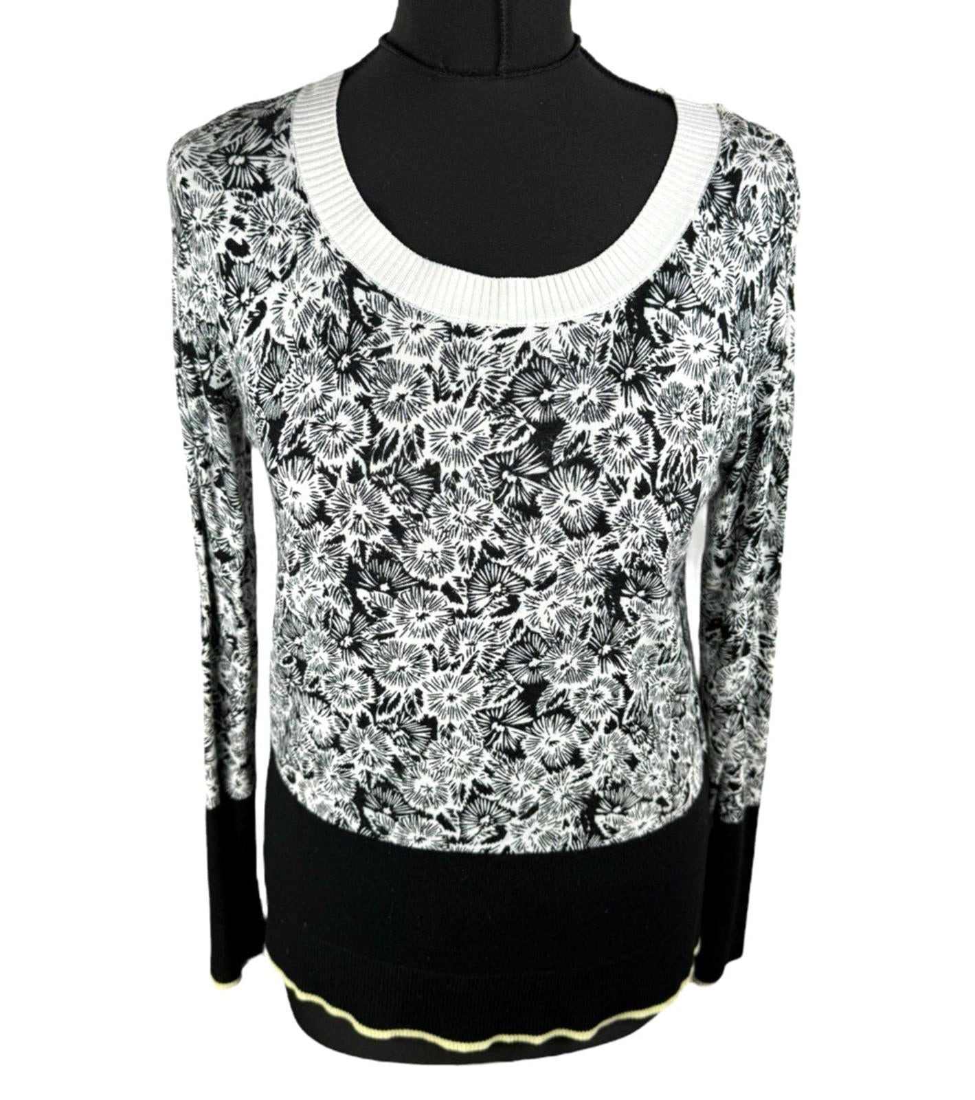 Next Petite Black And White Floral Jumper Thin Petite Women’s UK Size 8P