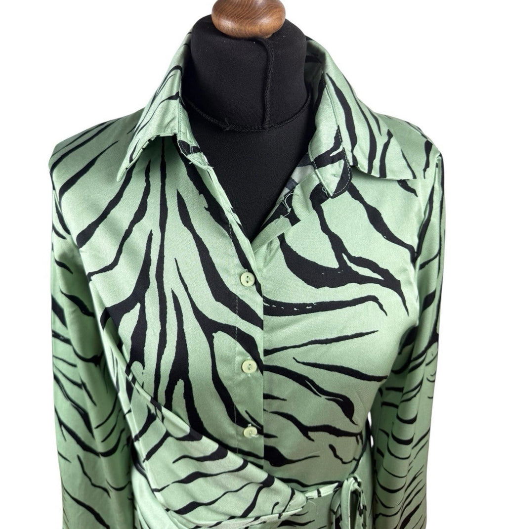 Elli White Satin Shirt Dress Animal Print Wrap Design Green Women’s UK Size S