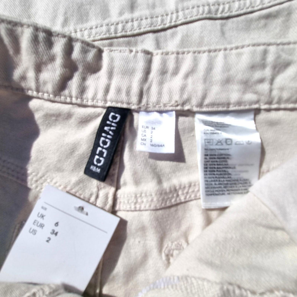 Divided Light Beige Denim Cargo Jeans Women’s UK Size XS