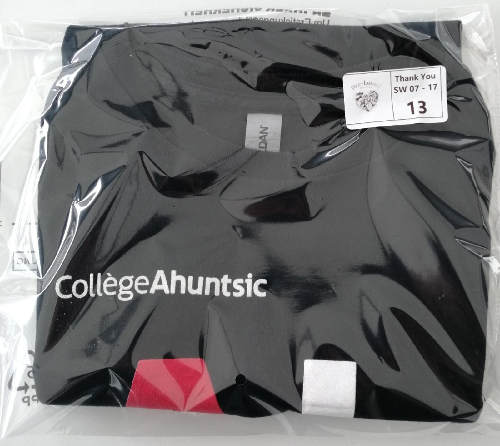College Education Graphic Print T-Shirt Men's Size S Black Crew Neck 100% Cotton