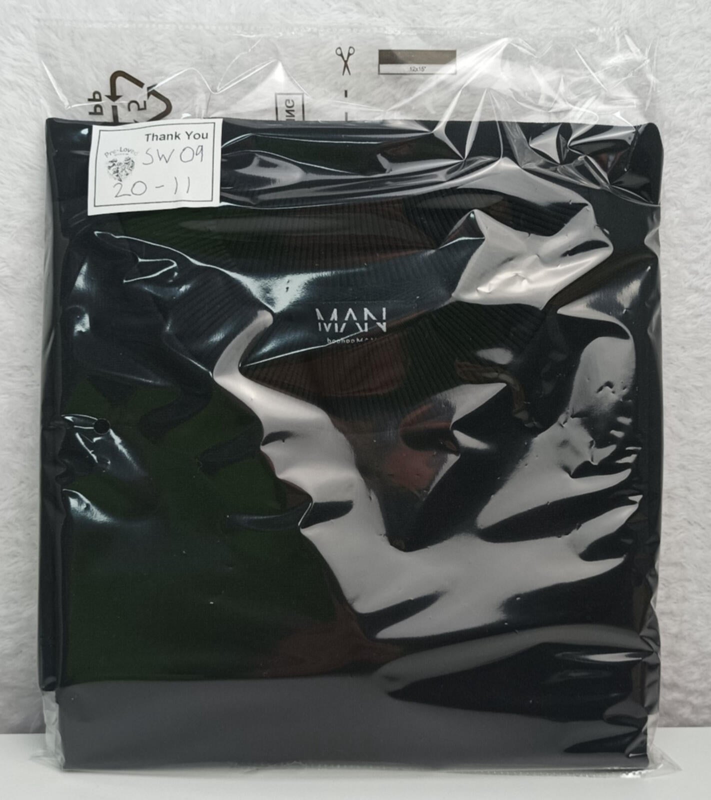 Boohoo Man T-Shirt Men's UK Size S Black Crew Neck Oversized Easy Care
