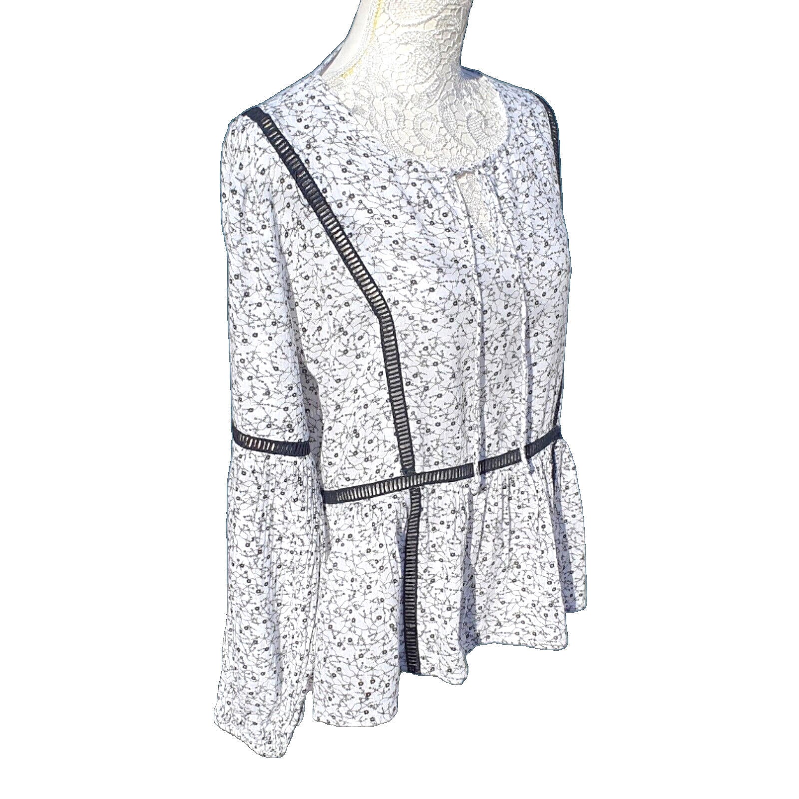 Jacqueline de Yong Off White Floral Crochet Trim Blouse Women's UK Size 10