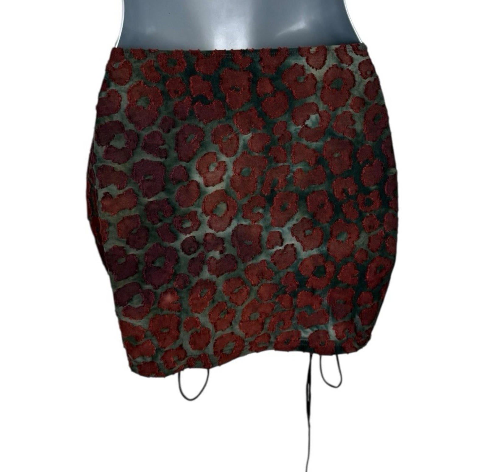 Pretty Little Thing Textured Mini Skirt Black Red Animal Print Women’s UK Size 8