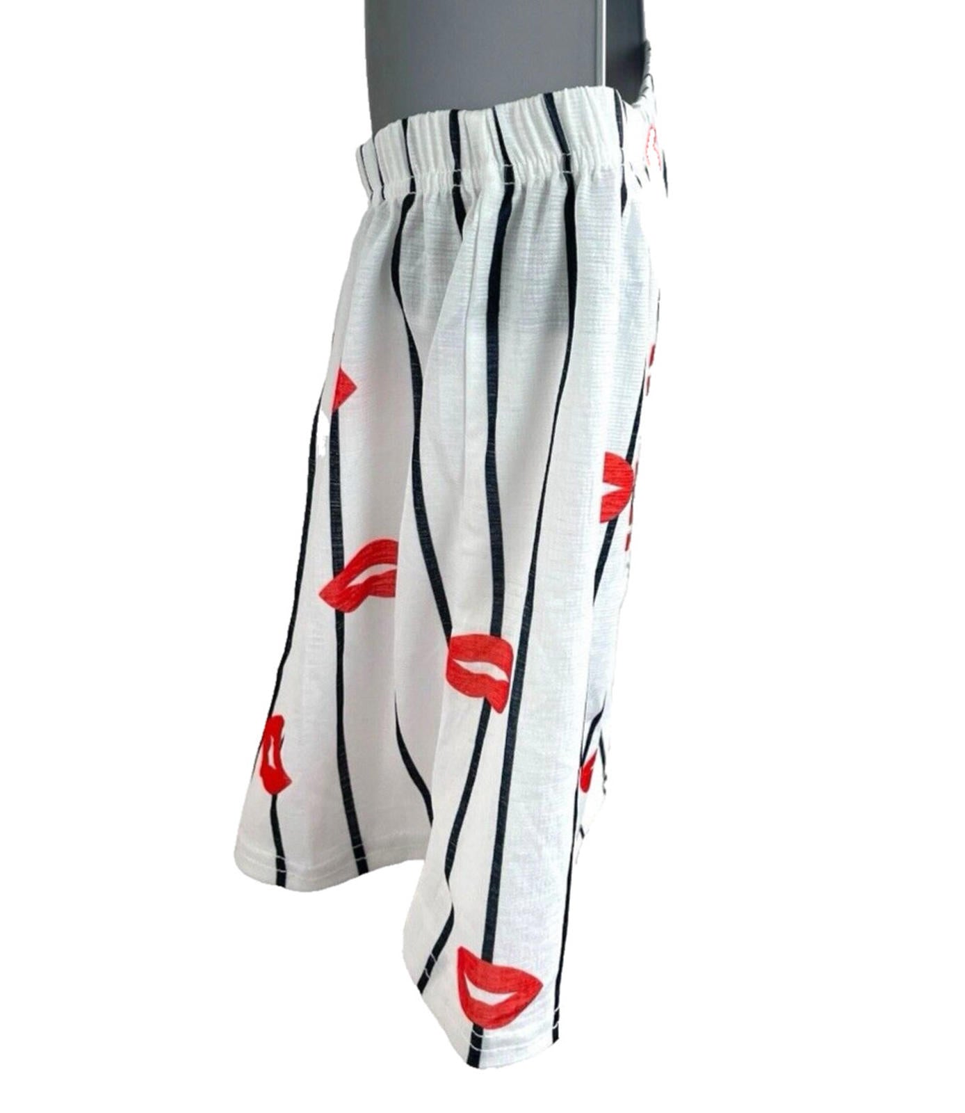 PLT Pajama Shorts Women’s UK Size 8 White Striped & Lip Print Elasticated Waist