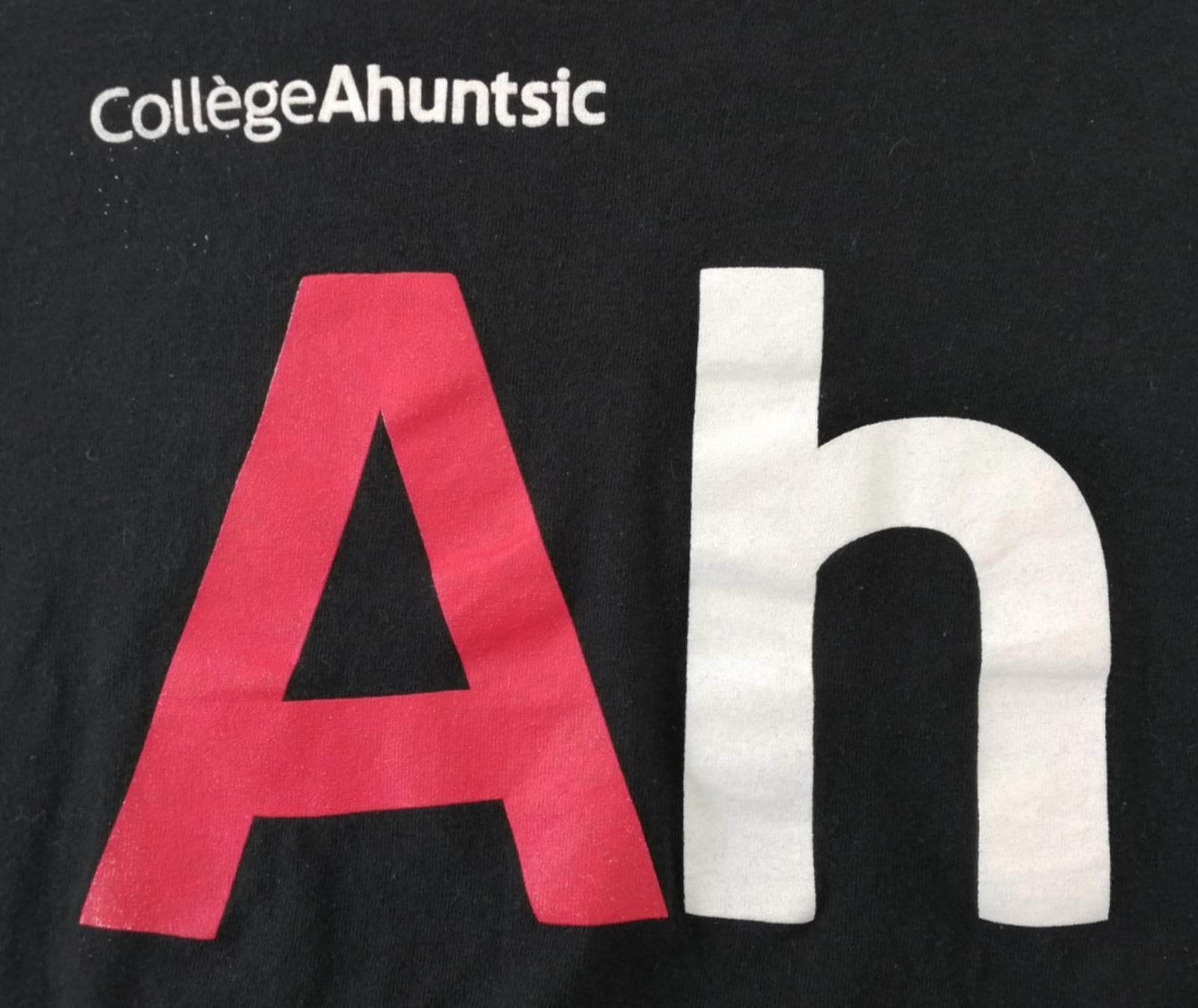 College Education Graphic Print T-Shirt Men's Size S Black Crew Neck 100% Cotton