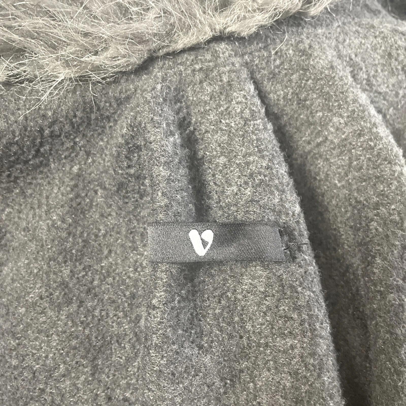 Very Fur Fleece Wrap Shawl Open Shoulder Coat Women's One Size UK 8 - 14 Grey