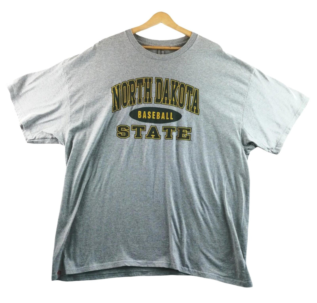North Dakota Baseball USA Graphic Print T-Shirt Men's Size XXL Grey Crew Neck