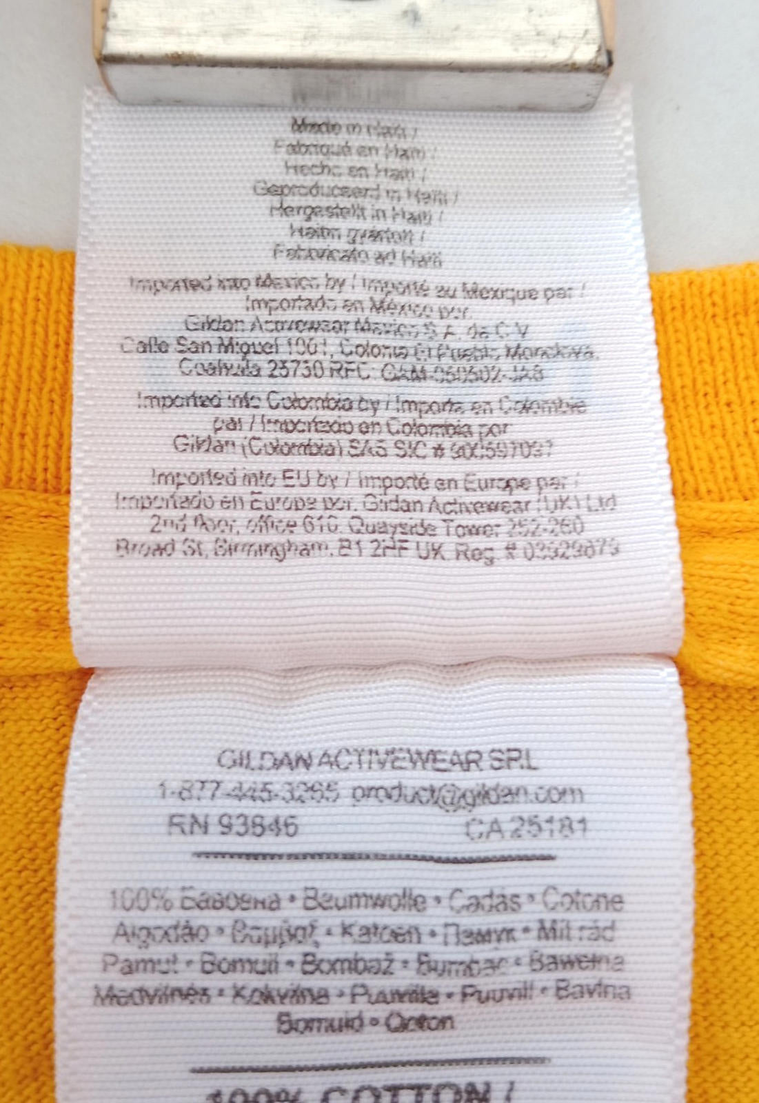 Hawkeyes Football Graphic Print T-Shirt Men's UK Size S Yellow 100% Cotton