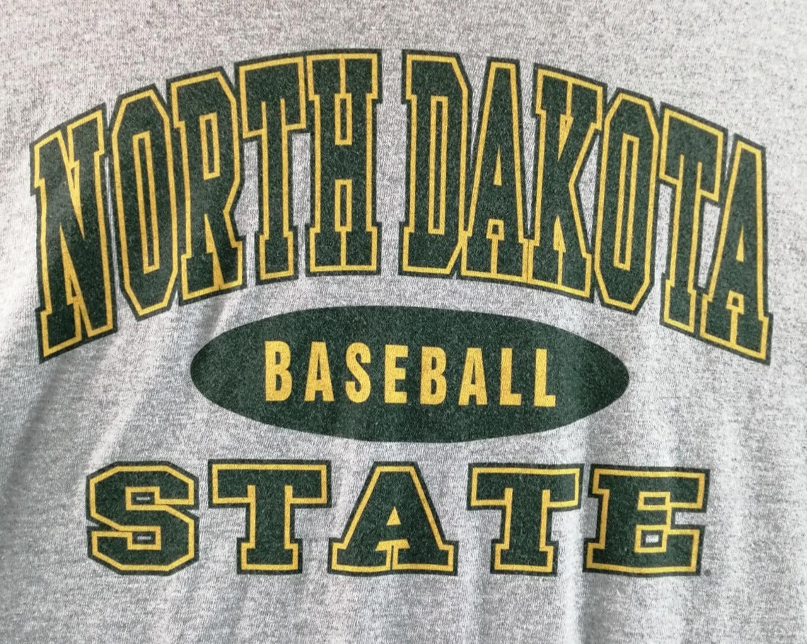 North Dakota Baseball USA Graphic Print T-Shirt Men's Size XXL Grey Crew Neck