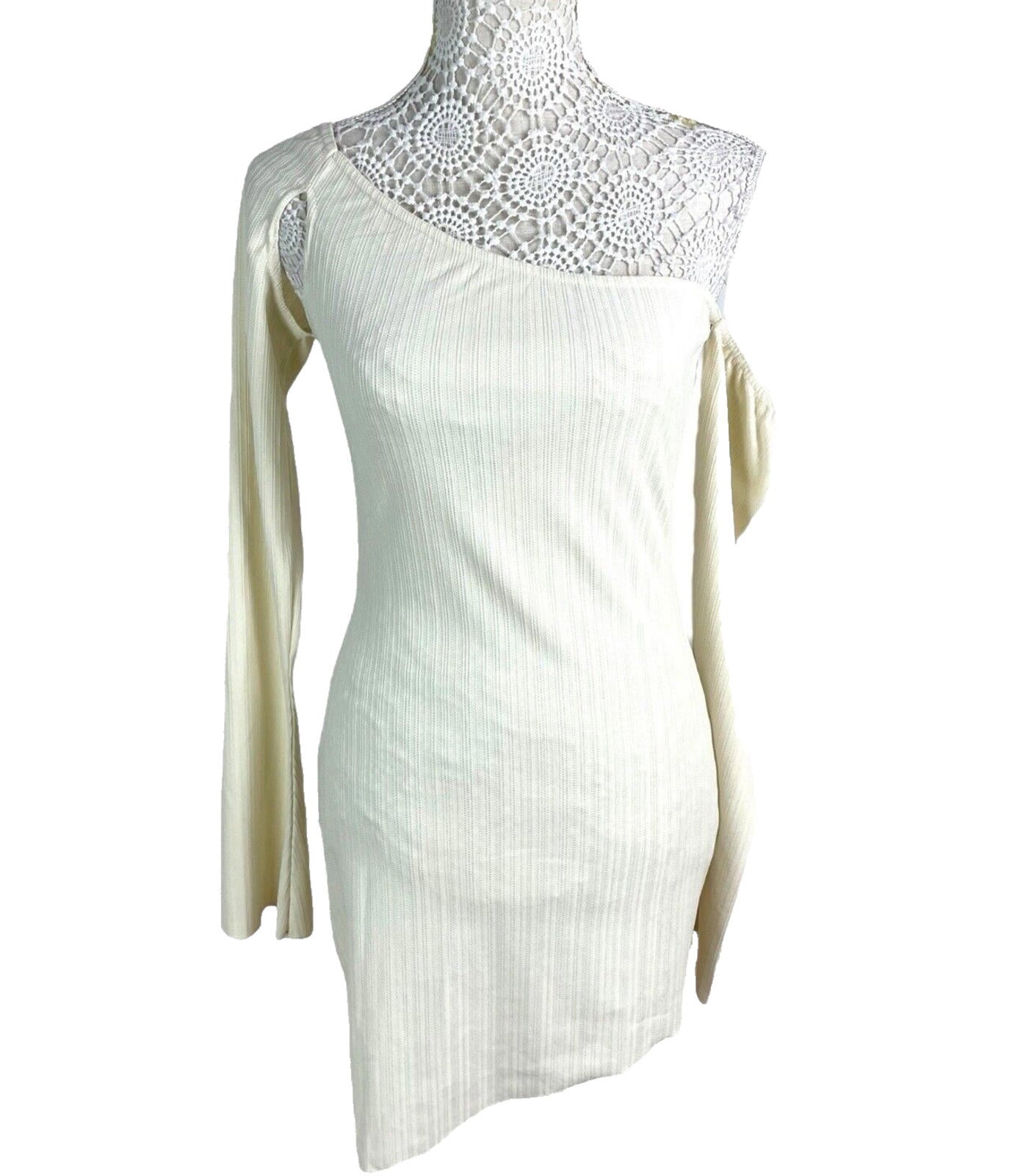 Glamour Babe Mini Dress Textured One Shoulder FlareSleeve Women’s UK Size 8