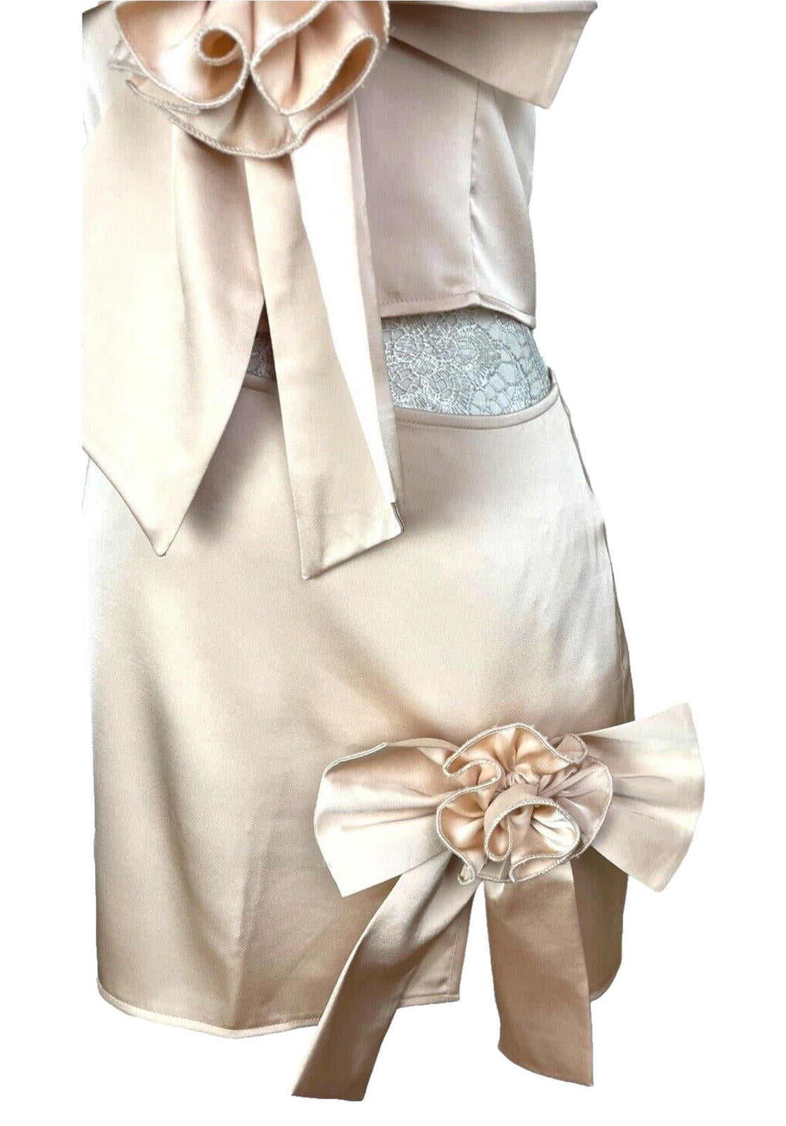 Pretty Little Thing Skirt & Crop Top Women's UK Size 8 Sculptural Petal Satin